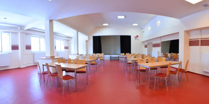Společenský sál po rekonstrukci prokouknul…